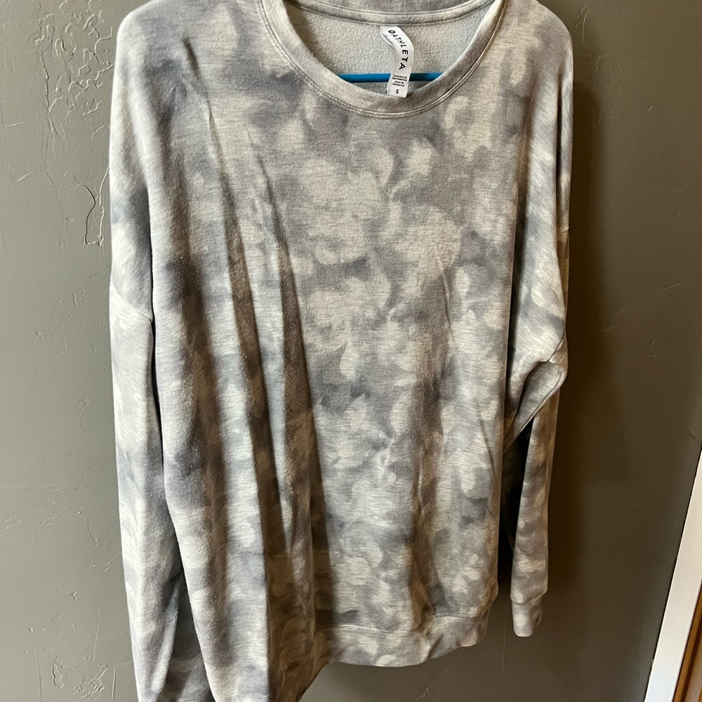 Tie dye Athleta balance sweatshirt